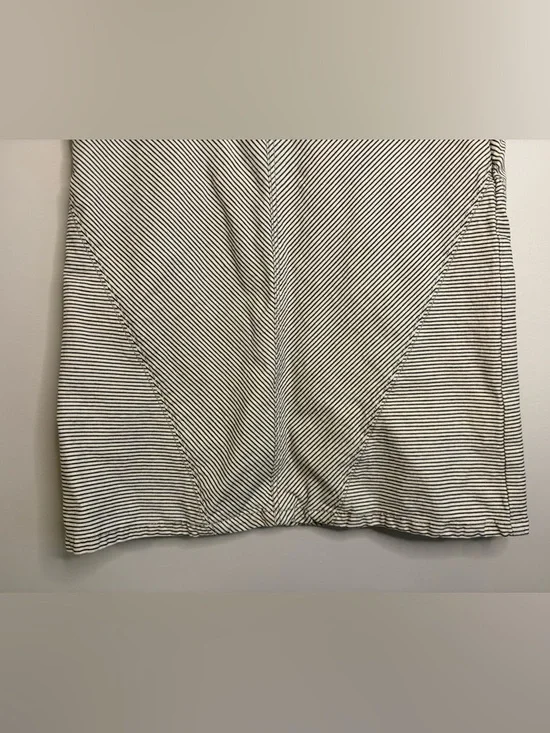 Women’s Anthropologie Pilcro & Letterpress Railroad Denim Striped Skirt size 25 - Picture 3 of 9